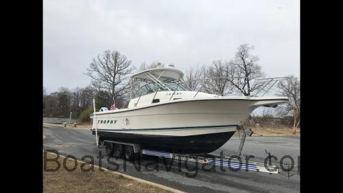 Bayliner Trophy 2802 specs and reviews 